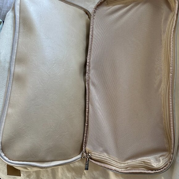 Beis Mini Weekender - Picture 8 of 9